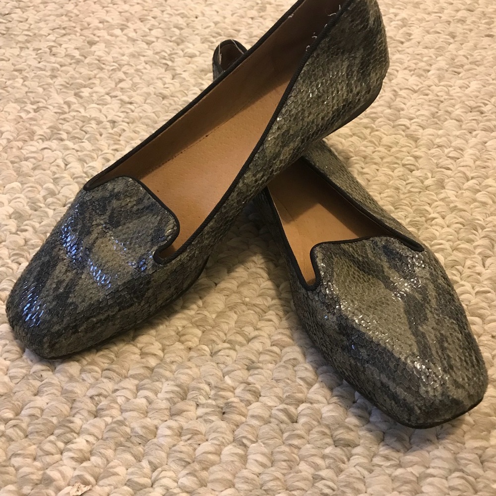 Tahari python loafers - Picture 4 of 4